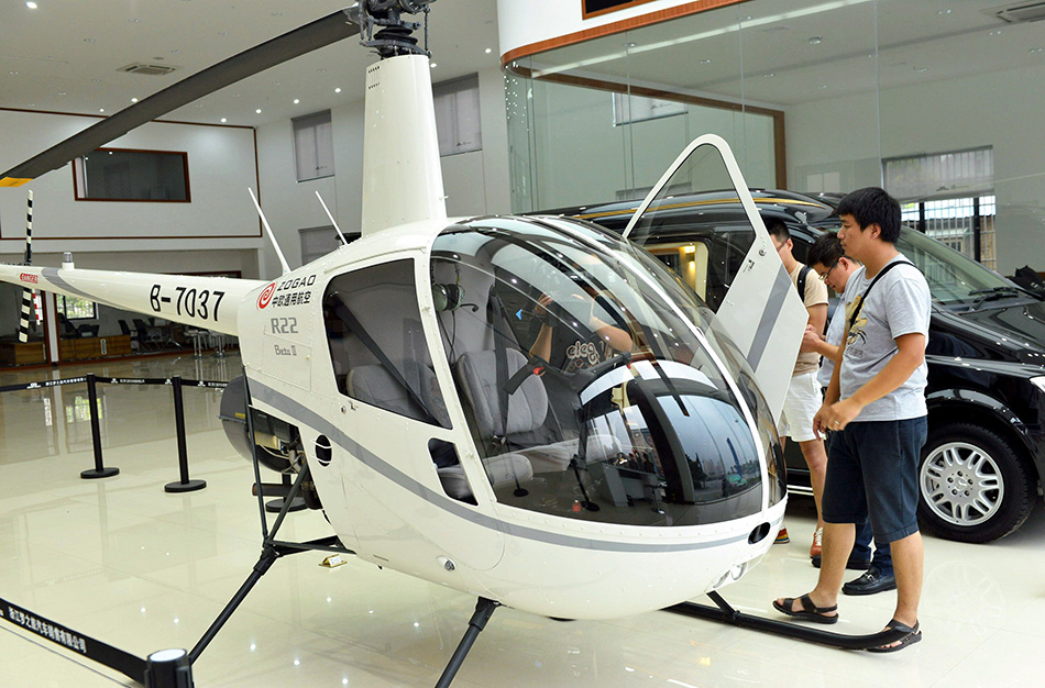 杭州首家直升机销售门店投入营业