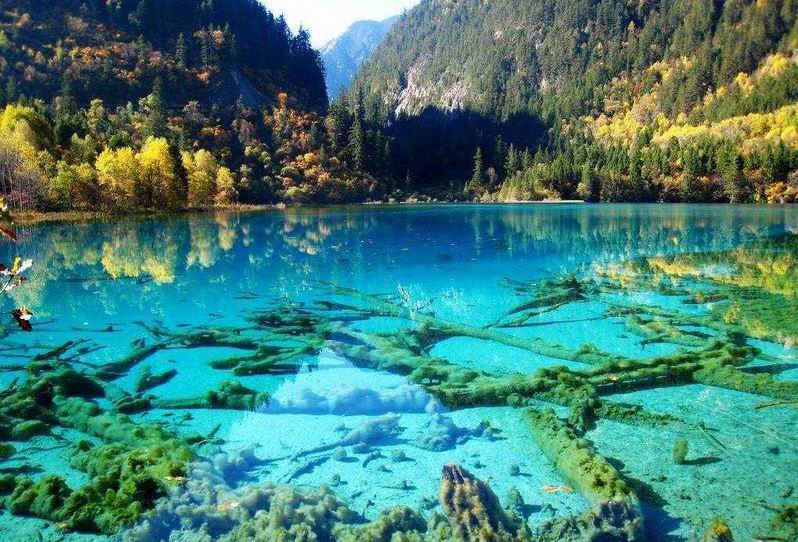 ��կ������Ϊ���˼��ɾ����ľ�կ��λ���Ĵ�ʡ�������ɽɽ���϶εİ��Ӳ���Ǽ�������ݾ�կ�����������ڣ���������������Ҷ������ݵȾŸ������կ�������������й��ϵĲ����կ��ʯĥ����ջ������ᦣ�����Ҳ�и��ʵ�ѩɽ��׳�۵��ٲ�Ⱥ�������γ��ĺ���������ĸƻ�̲���Լ��Դ�����֣�����������������ˮ��ˮɫ���������̣��峺���������������ʣ��С���կ��������ˮ��֮˵��