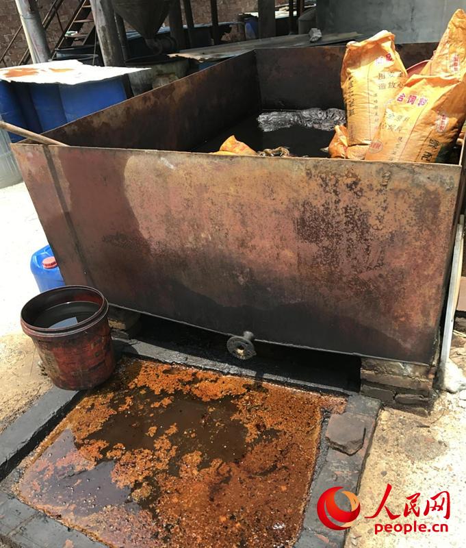���ַ�����¶��Ѵ棬��������ͻ������ͼ����̬��������